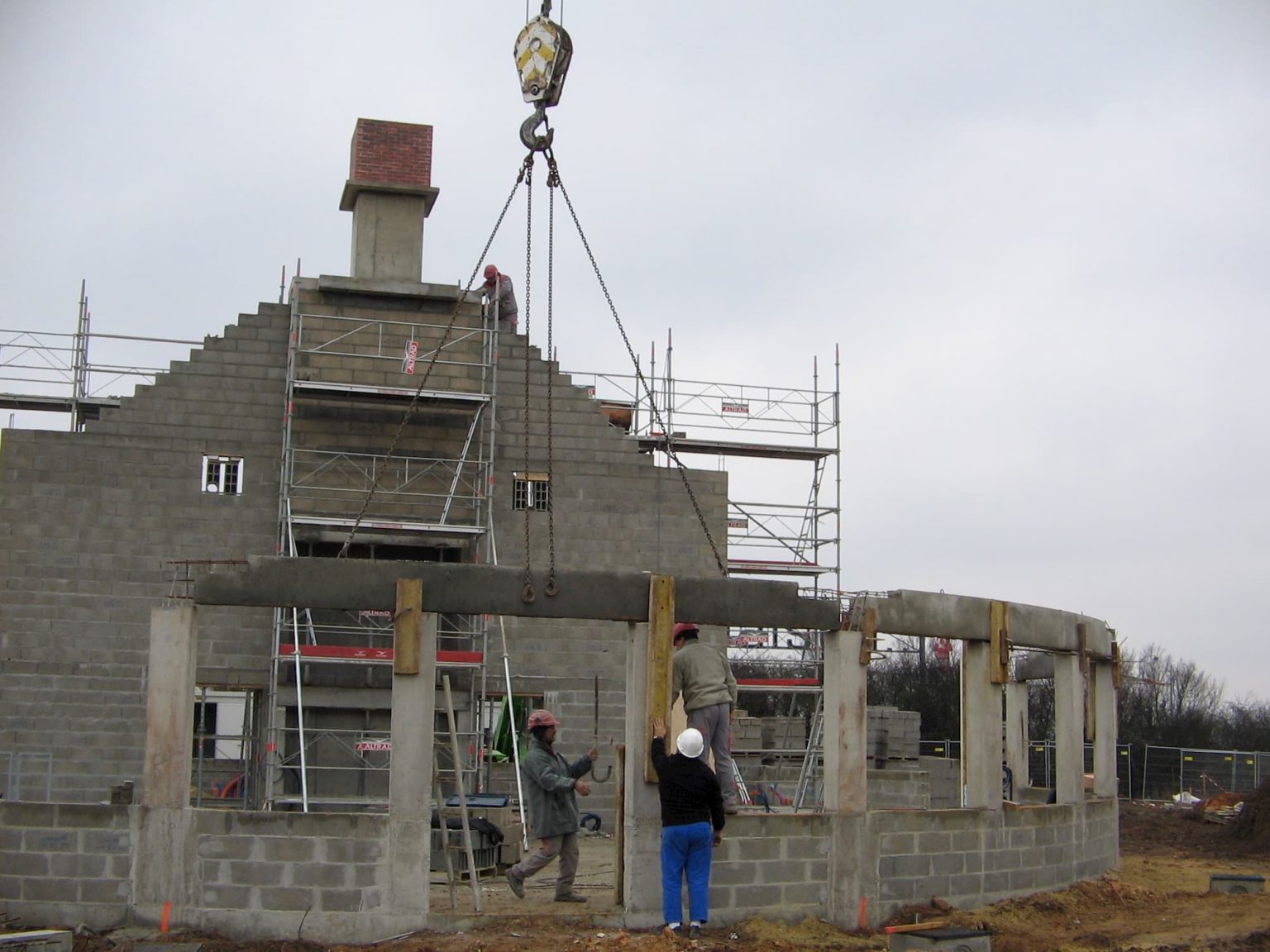 490 m² de parpaing pour la construction du restaurant Courtepaille à Evreux